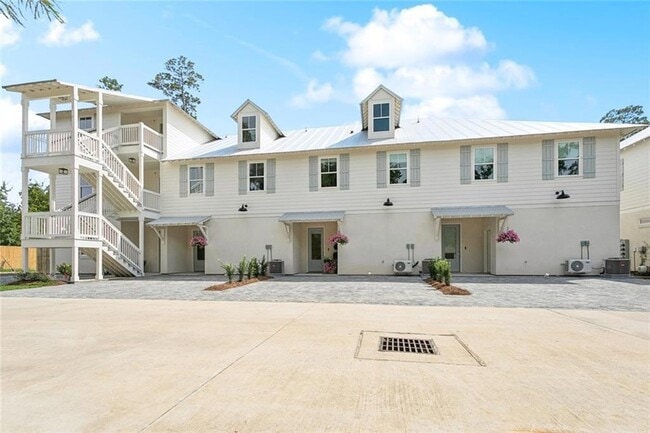 Photo - 745 Carroll St