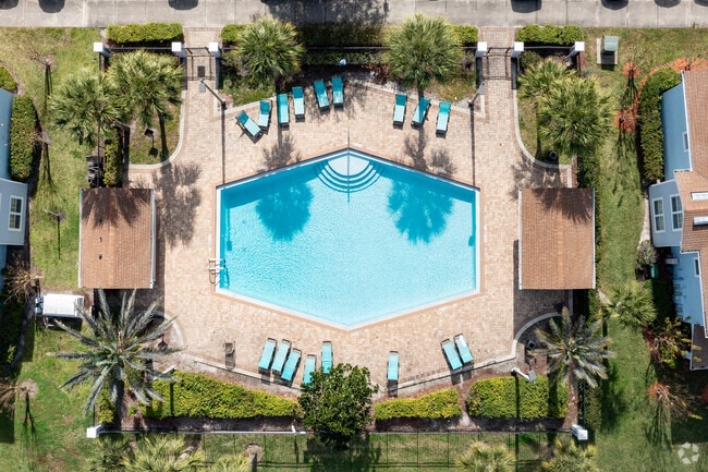 Photo - Villages at Lake Pointe