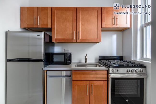 Photo - 952 5th Ave Unit FL5-ID1303