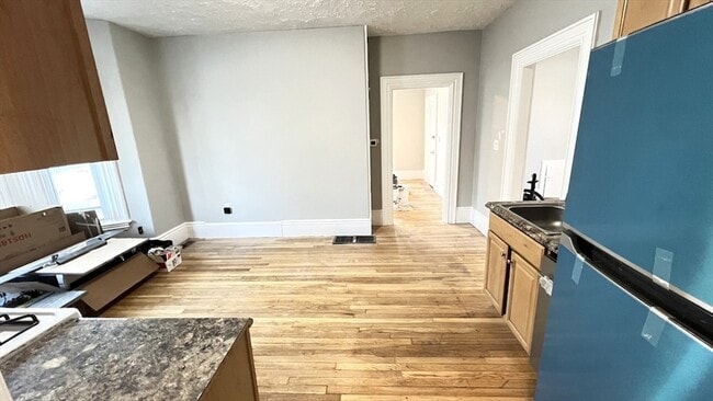 Photo - 31 Ridgeway St Unit 1