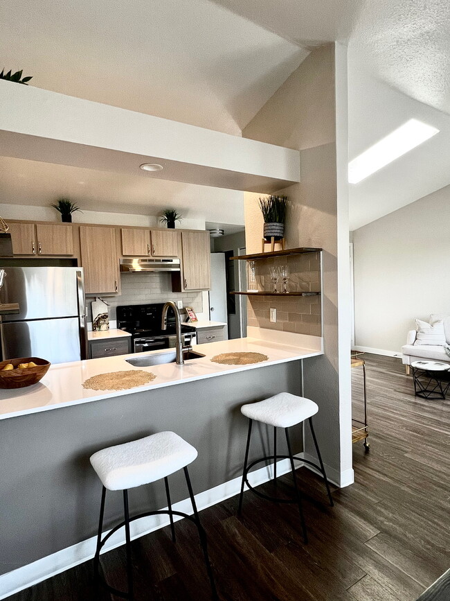 1x1S Eatery - Bull Mountain