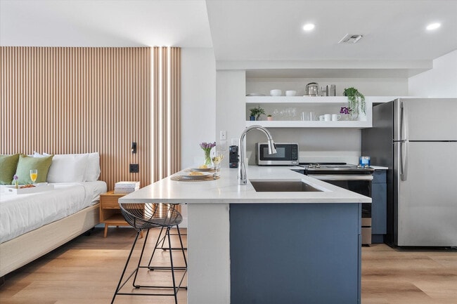 Photo - 2889 McFarlane Rd Unit ID1240698P