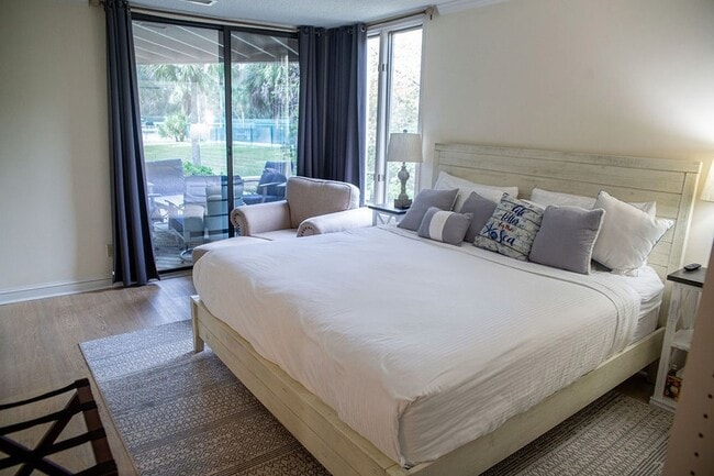 Photo - 2322 Boxwood Ln