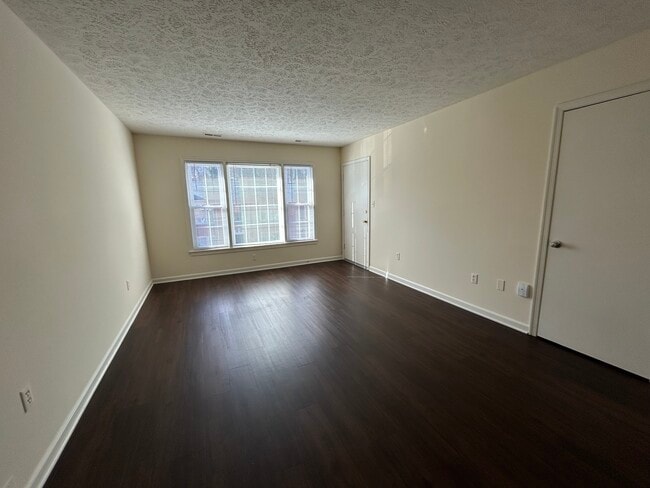 Photo - Princeton Circle West Apartments