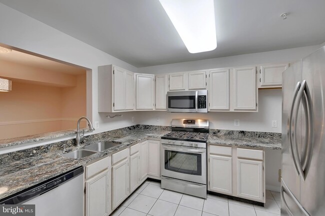 Photo - 15305 Diamond Cove Terrace Unit B