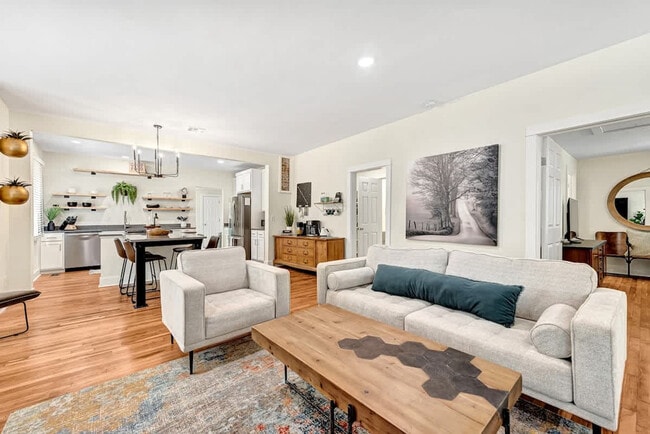 Photo - 426 S Washington St Unit SI ID1520937P