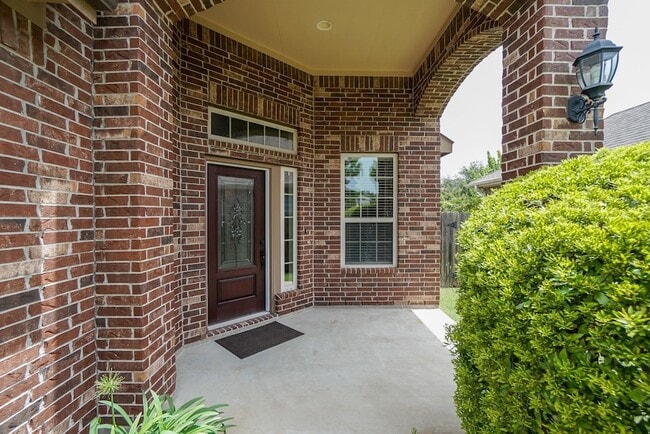 Photo - 6115 Sawland Dr