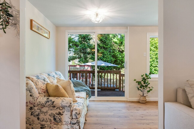 Photo - 4508 33rd Ave W Unit ID1035996P