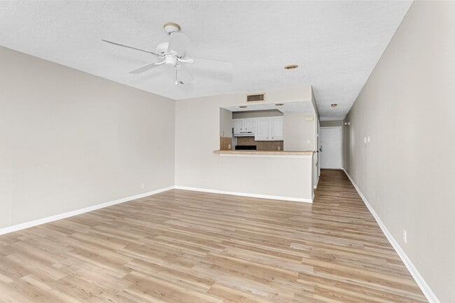 Photo - 12500 Melville Dr Unit D-234