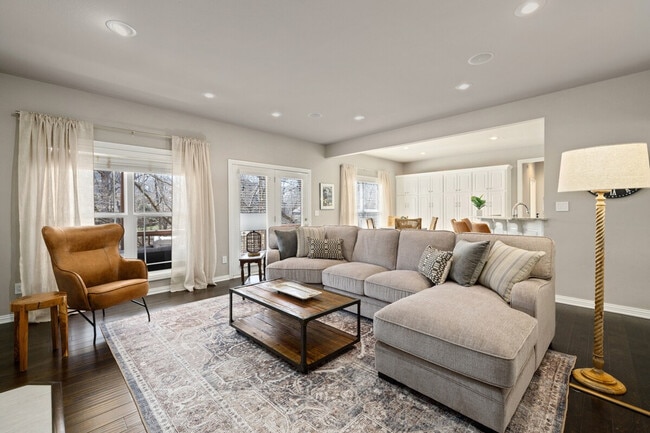 Building Photo - 301 Genesis Dr Unit ID1221815P