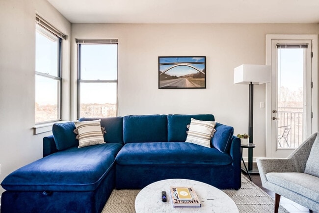 Building Photo - 1016 18th Ave S Unit SI ID1388249P