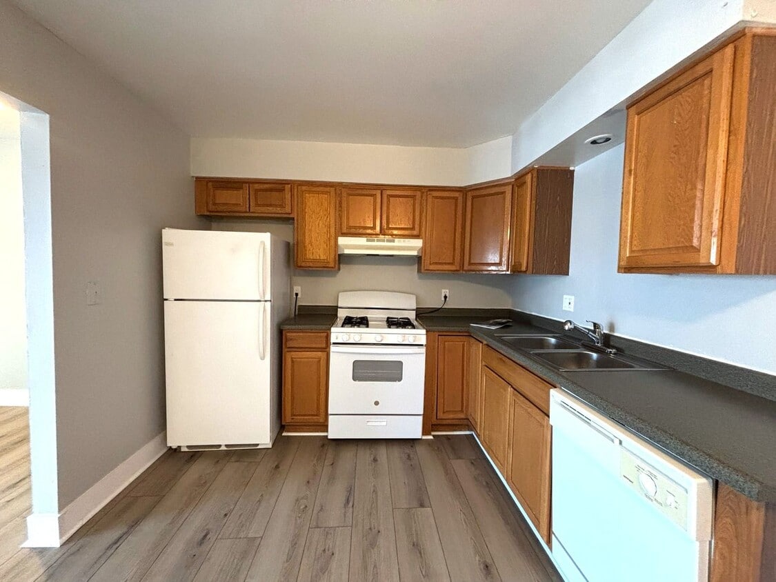 Floor Plan - Upgraded 2 Bedroom Aspen with Patio