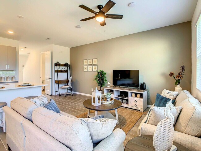 Photo - 820 Longboat Dr Unit ID1314991P