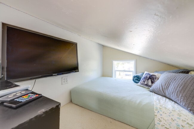 Photo - 445 Hansen Ln Unit SI ID1604738P