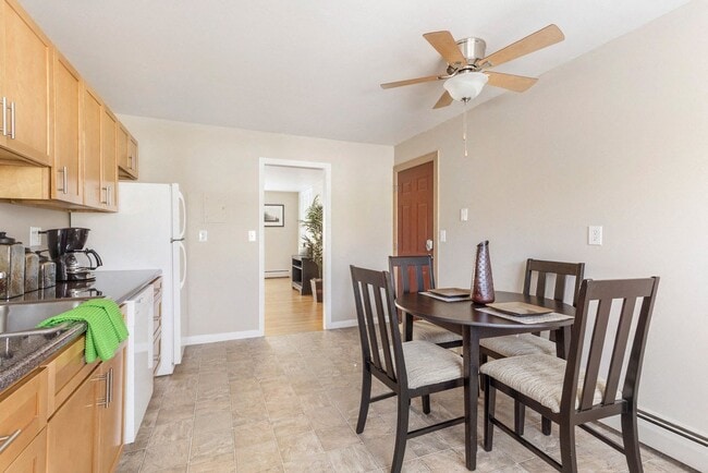 Photo - Griswold Gardens