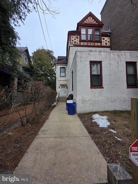 Photo - 4802 Chester Ave Unit 1F