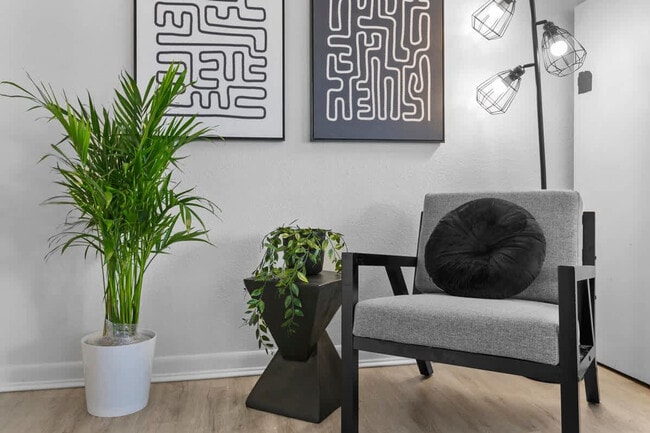 Photo - 2401 Gordon St Unit ID1271941P