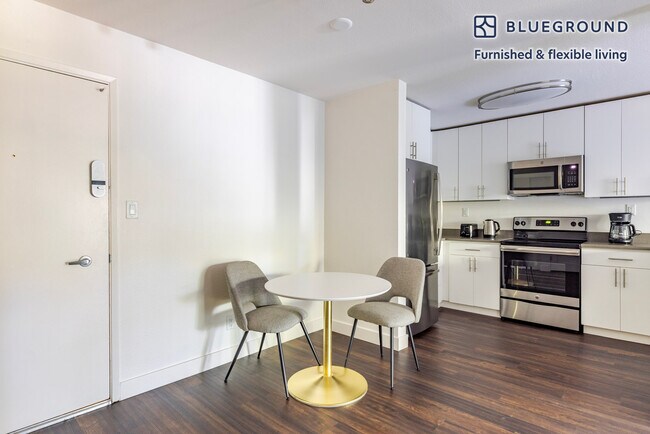 Photo - 655 S Fair Oaks Ave Unit SI FL2-ID1962