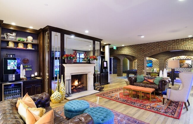 Photo - Taylor House