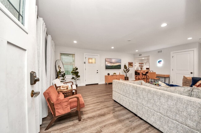 Photo - 2907 Cleburne St Unit SI ID1589101P