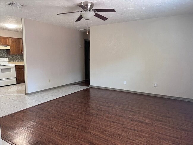 Photo - 11913 Metmora Ct