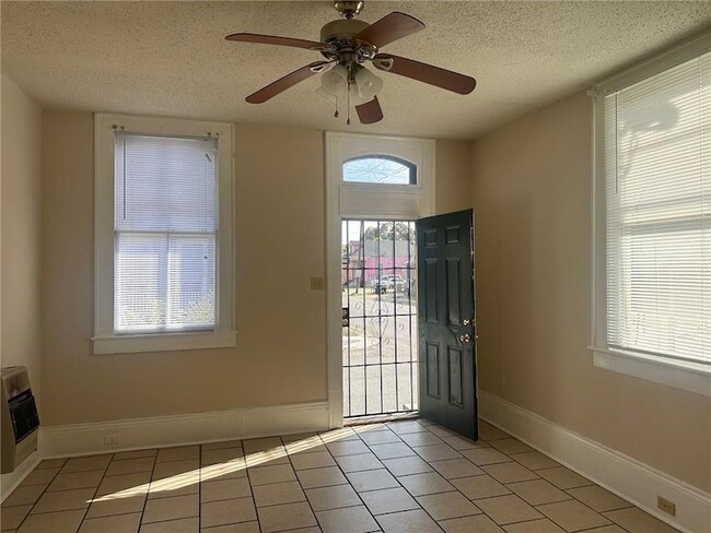 Photo - 1500 Clouet St