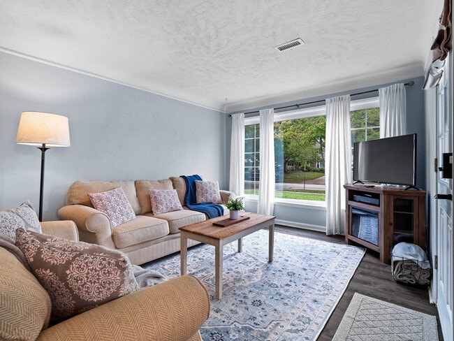 Building Photo - 6771 Greenleaf Ave Unit ID1061073P