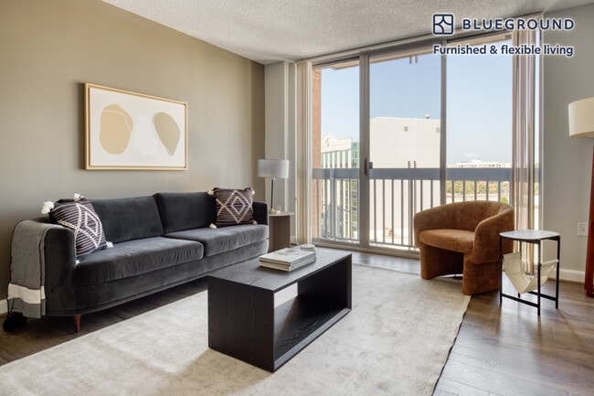 Photo - 4835 Cordell Ave Unit SI FL7-ID597