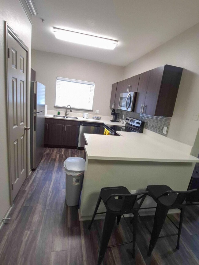 Photo - 12100 Metric Blvd Unit ID1343263P