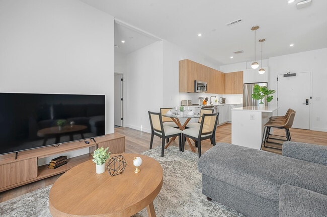 Photo - 282 Bremen St Unit SI ID1240276P