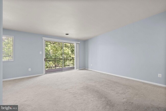 Photo - 10320 Rockville Pike Unit 401