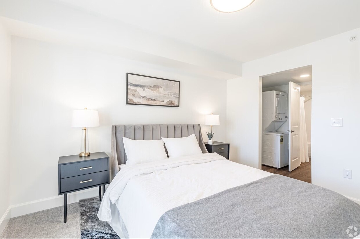 the-heights-at-gateway-park-roanoke-va-1br-1ba (3) - 1 Bedroom First Floor