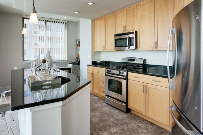 Photo - The Palatine Apartments