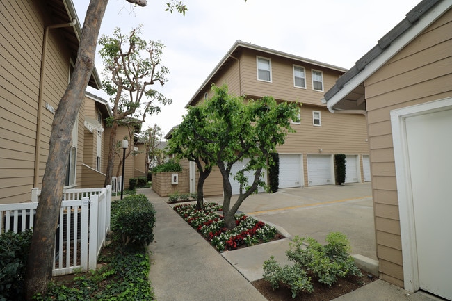 Photo - Tamarack Pointe Villas