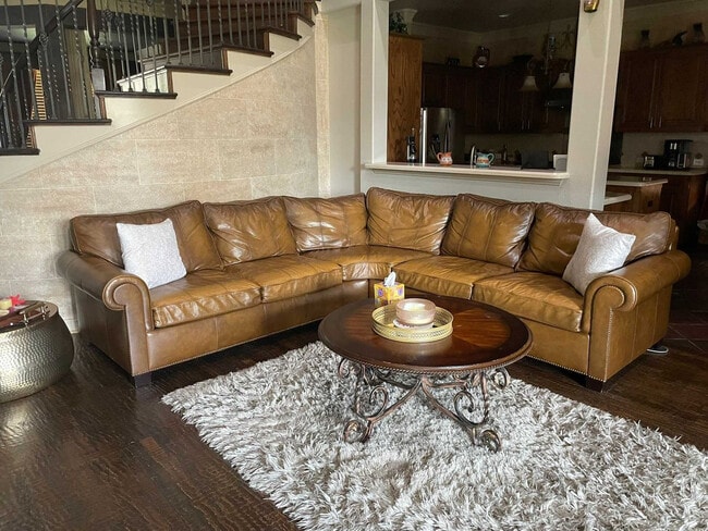 Building Photo - 9312 Warm Springs Cir Unit ID1335976P