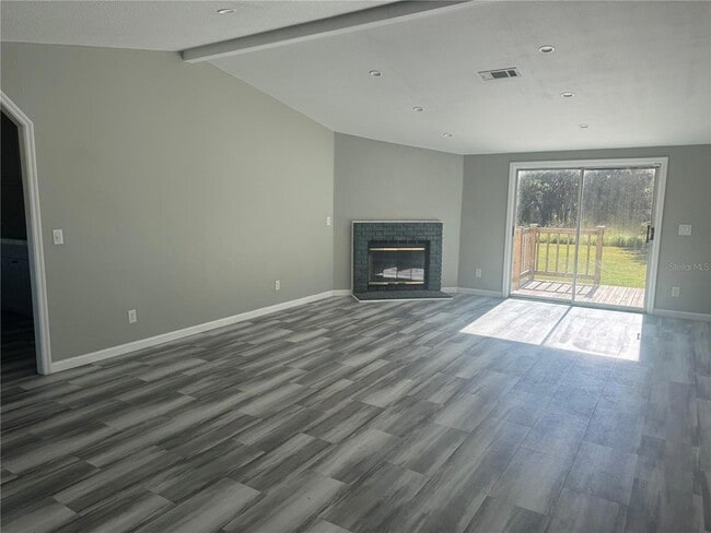 Photo - 31326 Tyndall Rd