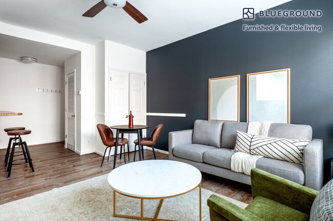 Photo - 1826 Vernon St NW Unit SI FL2-ID186