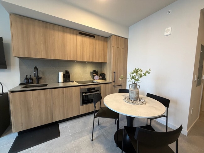 Photo - 121 NE 5th St Unit SI ID1388734P