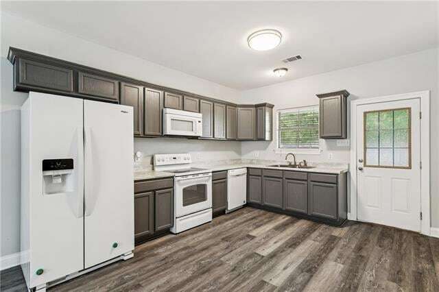 Photo - 38757 Blailey Dr