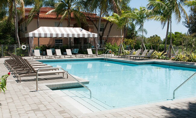 Building Photo - The Upton Apartments