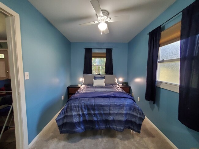 Full bed with night stands - Quiet Furnished 1BR Near EMU, U-M & Hospitals