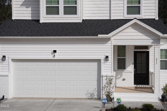 Photo - 217 Beacon Hl Rd