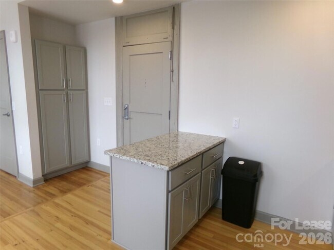 Photo - 197 N 2nd St Unit 302