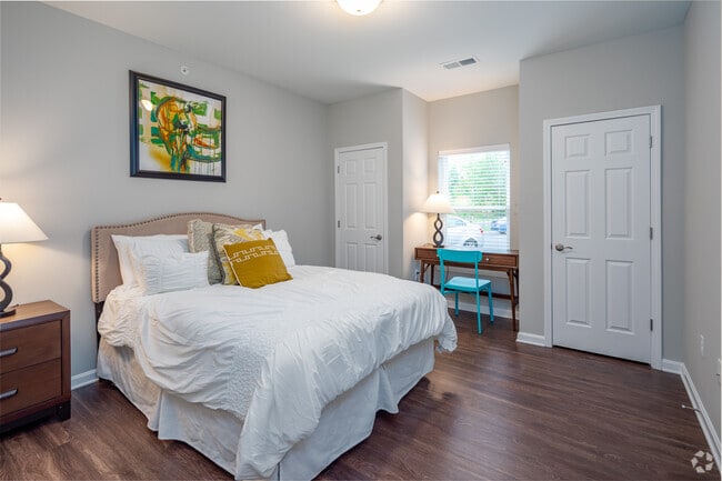 2BR, 2BA - 1,026SF - Bedroom - Cardinal Ridge Apartments