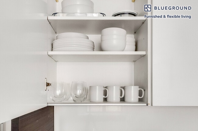 Photo - 666 W End Ave Unit FL12-ID1960