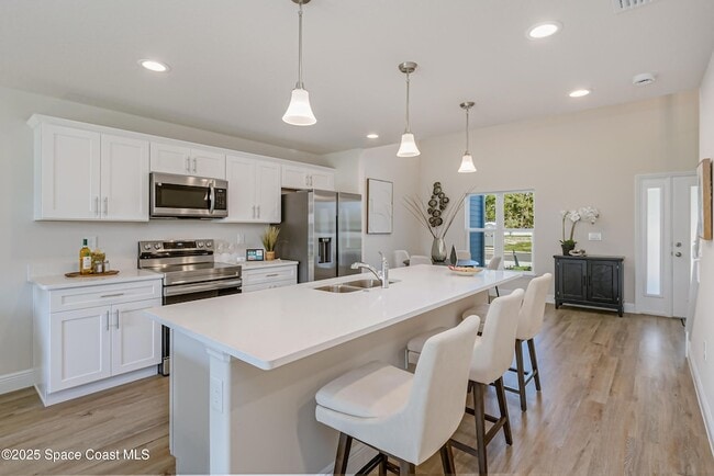 Photo - 187 Hidden Woods Pl