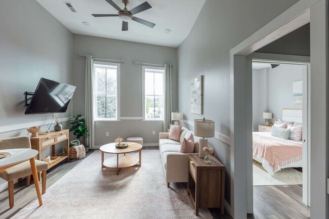 Photo - 117 Spring St Unit ID1397972P