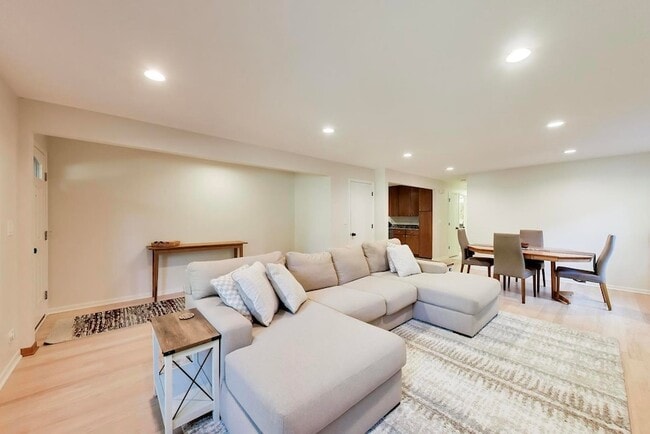 Photo - 539 S Evergreen Ave