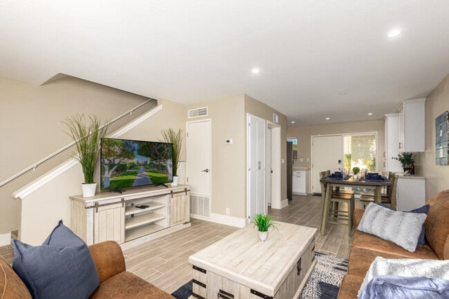 Photo - 4620 N 68th St Unit SI ID1558641P