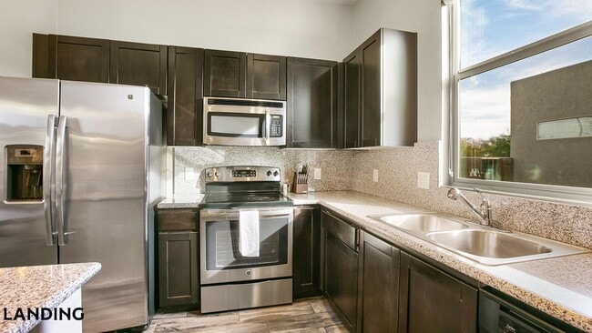 Photo - 1310 Hillside Ave Unit 431